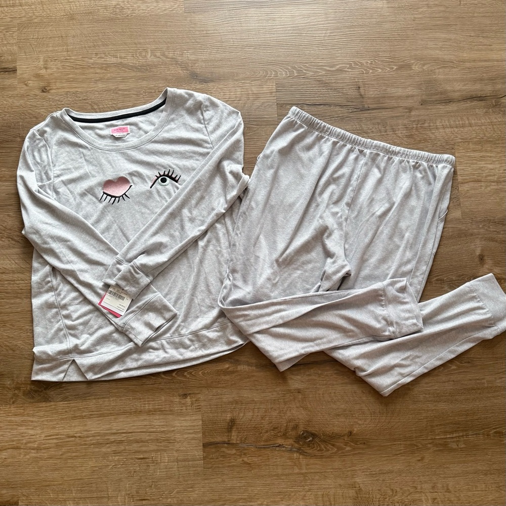 Kate Spade Gray Pajama Set with Eye Design